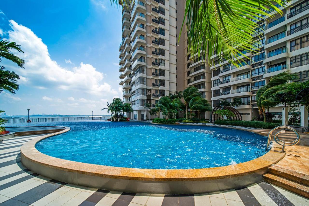 Appartement Scenic Country Garden Danga Bay By Lions Bay à Johor Bahru Extérieur photo